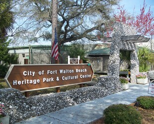 INDIAN TEMPLE MOUND MUSEUM